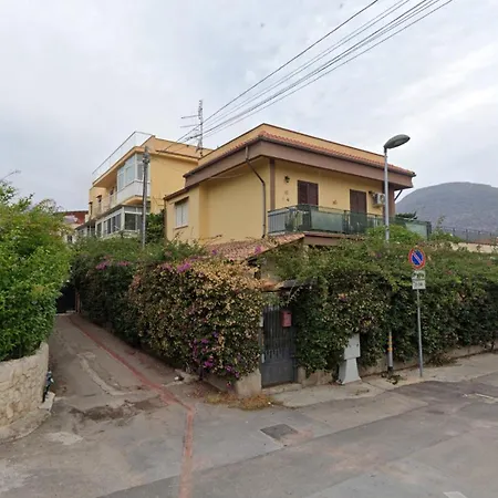 Cupidohouse A *